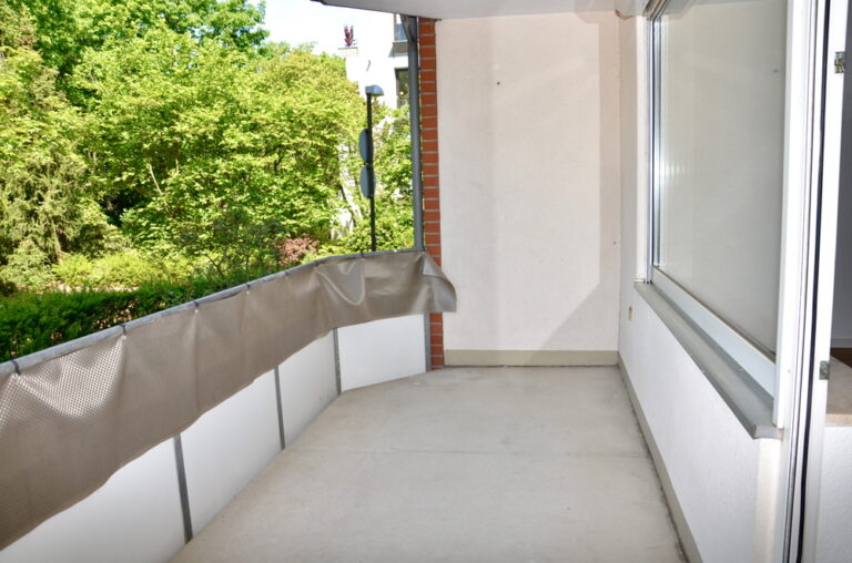 Schöne 4 Zimmer Wohnung. 2 Bäder. Hochparterre in CCL- Nähe. VERMIETET